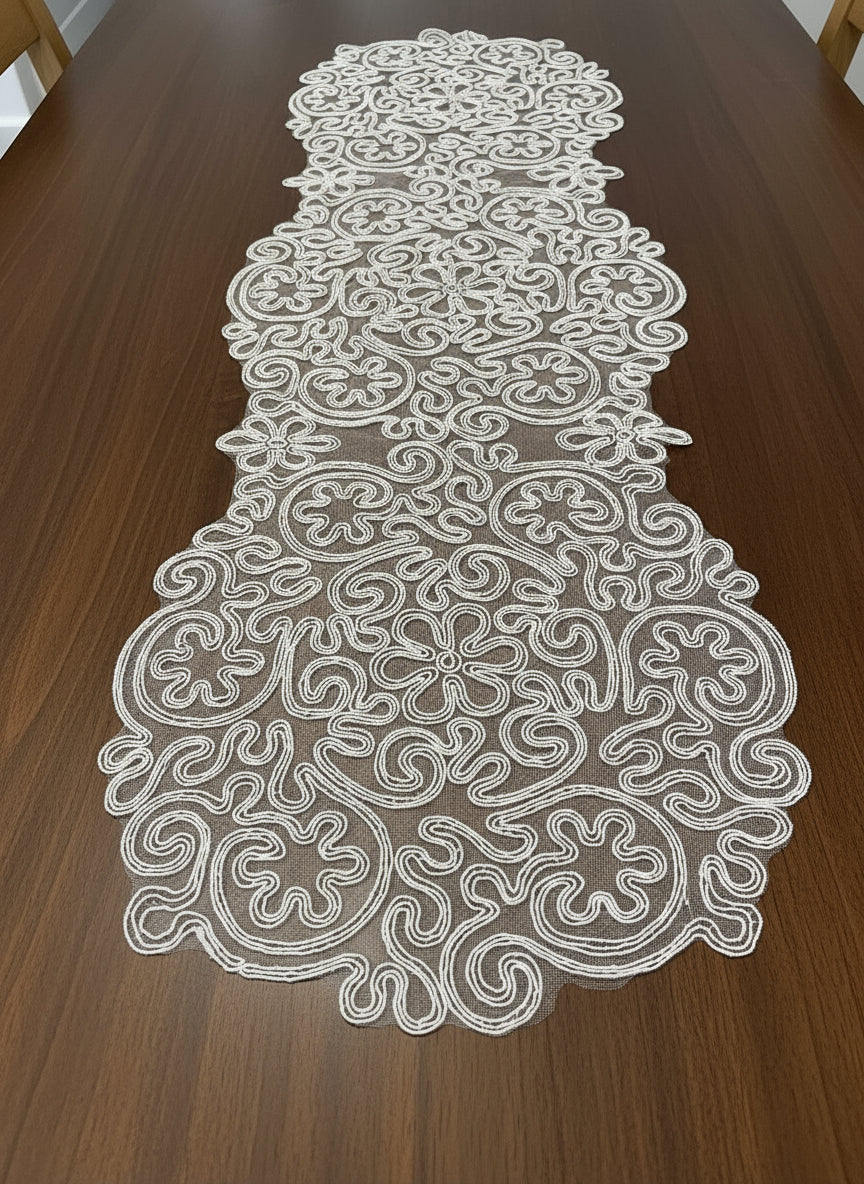Table Runner N11