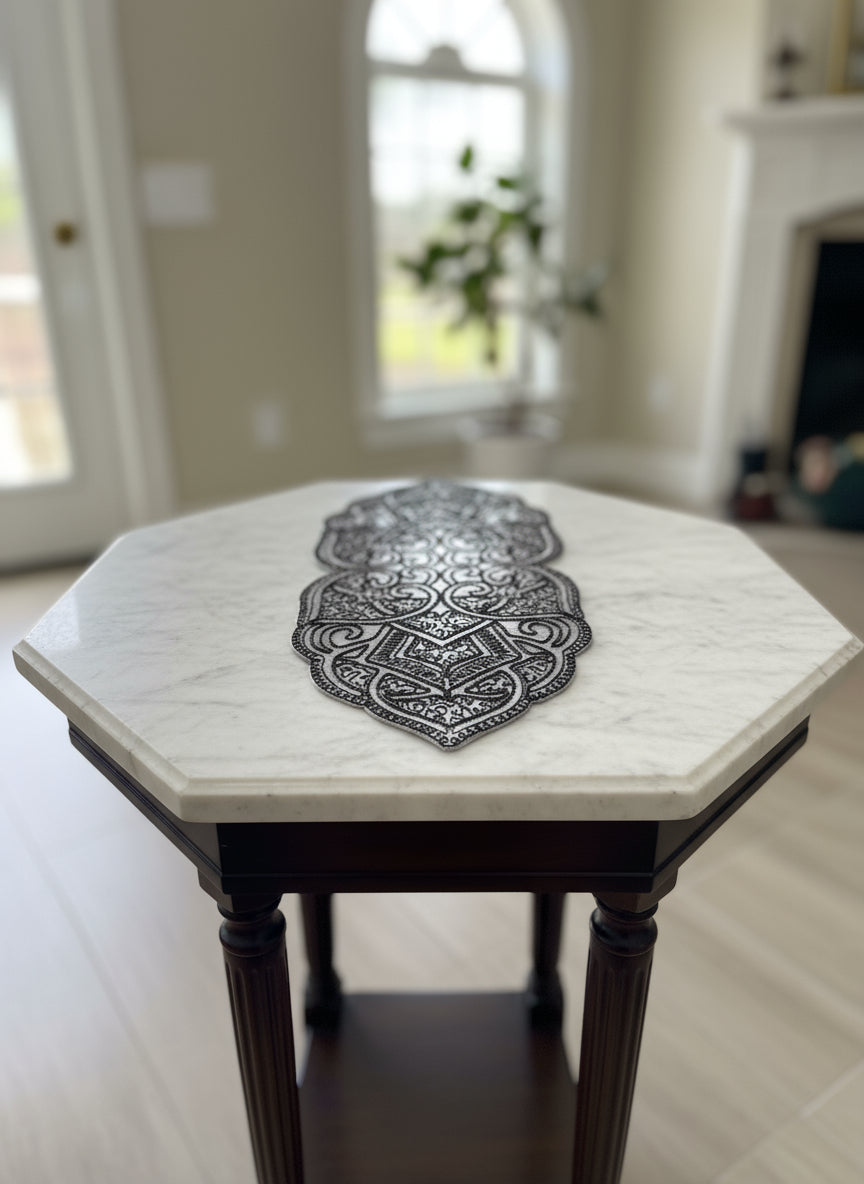 Table Runner N15