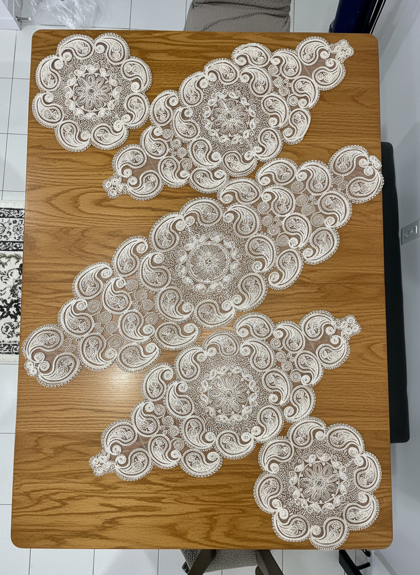 Table Runner N12