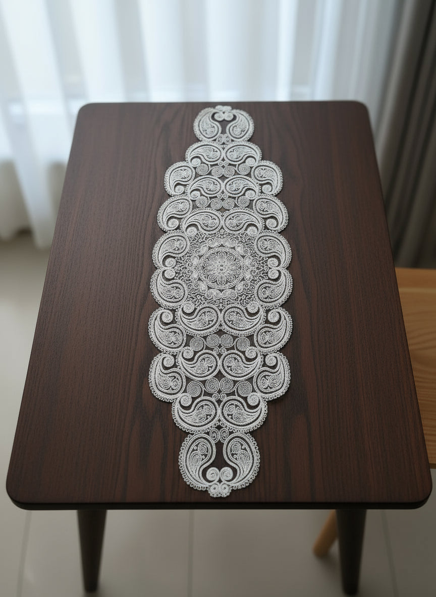 Table Runner N12