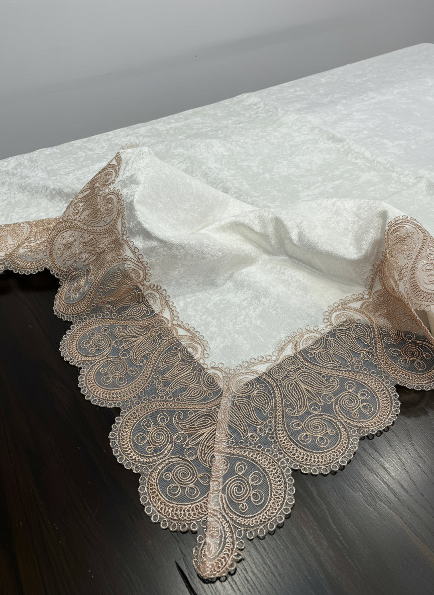 Tablecloth C17
