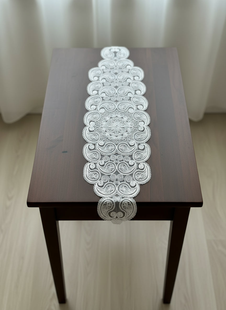 Table Runner N13