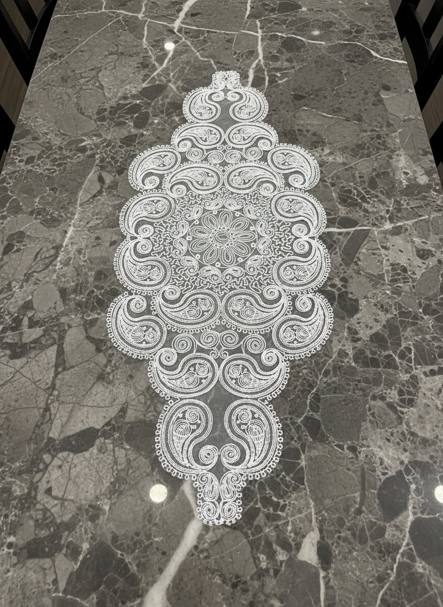 Table Runner N14