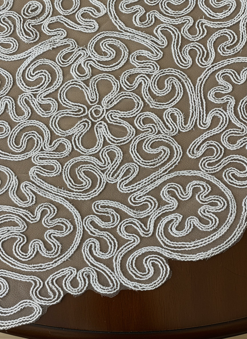 Table Runner N11