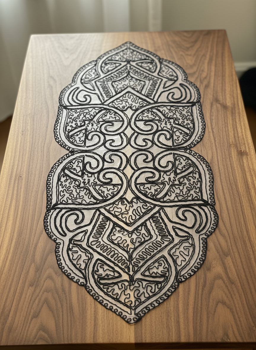 Table Runner N15