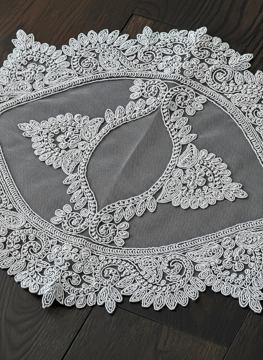 Table Runner N17