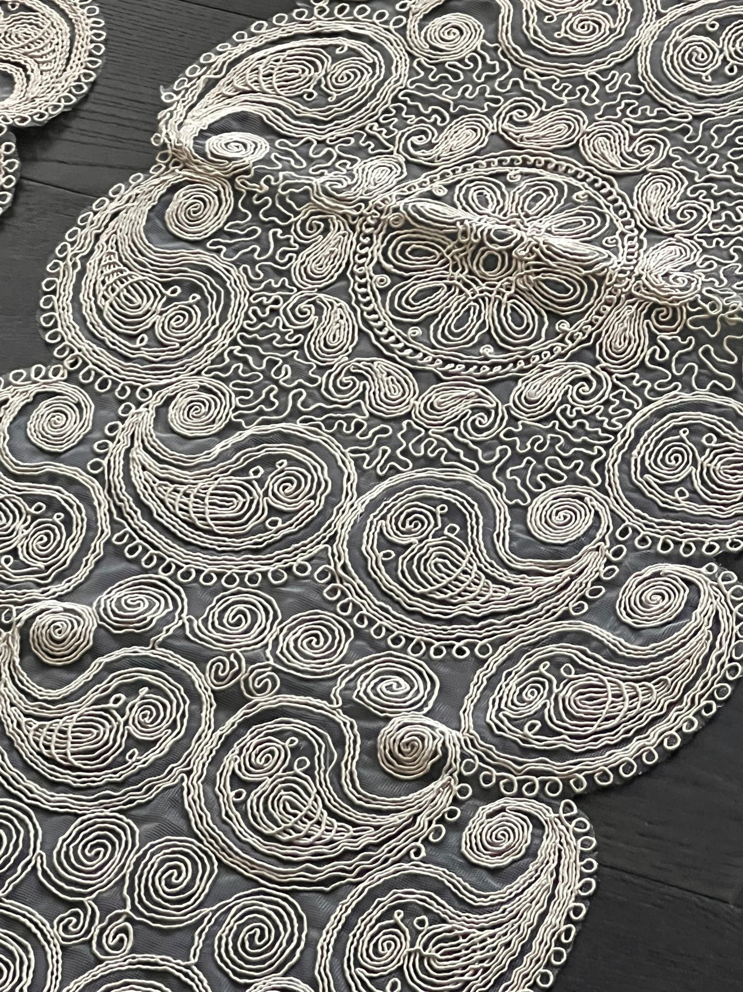 Table Runner N12